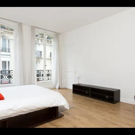 Foch * Paris